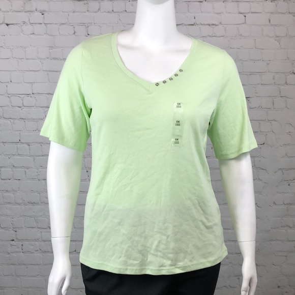 0X 2X Light Green V-Neck Elbow Sleeve Top Plus Sz - Picture 2 of 5